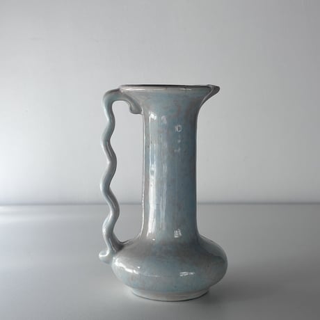 vase with wavy handle Gonder 50s USA