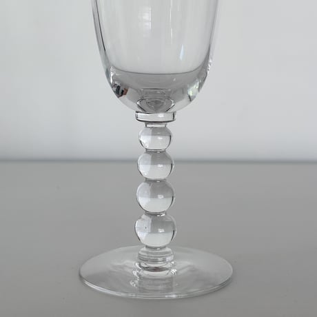 big trumpet wine glass with bubble stem 80s