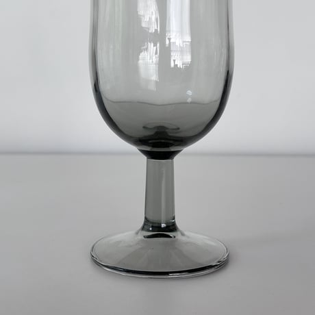 smoke-gray tall glass 70-80s