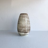 vase jagged