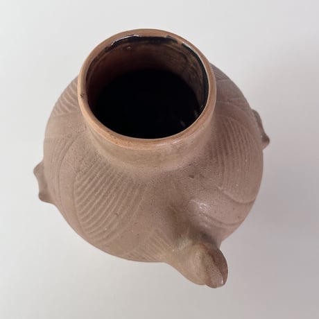 studio pottery ostrich clay vase