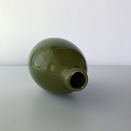 vase olive