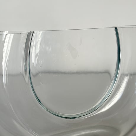 vase u shape 80s Europe