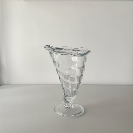 cone glass vase Italy 80-90s