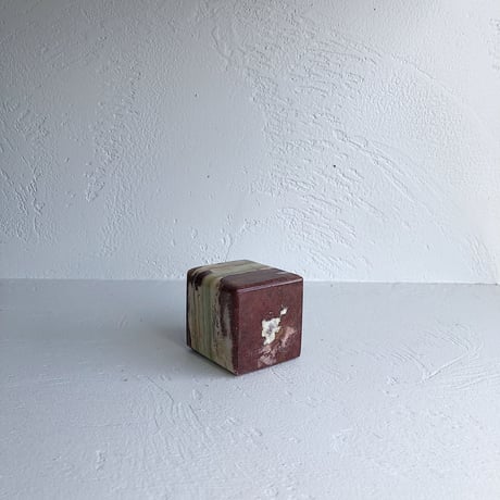 strata candle holder (COCOA)