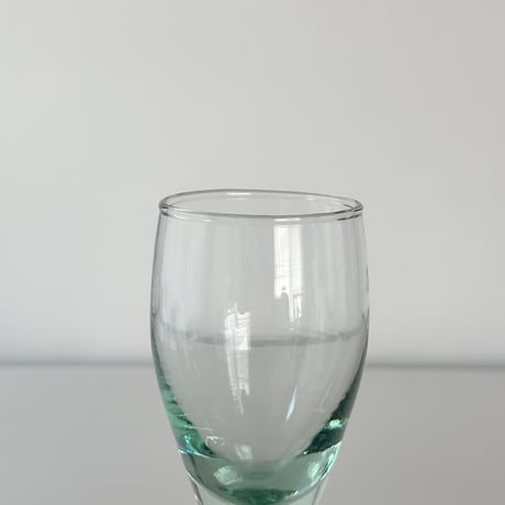 mouth blown B-G glass Europe