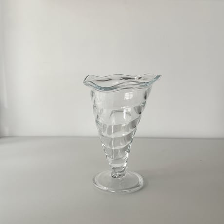 cone glass vase Italy 80-90s