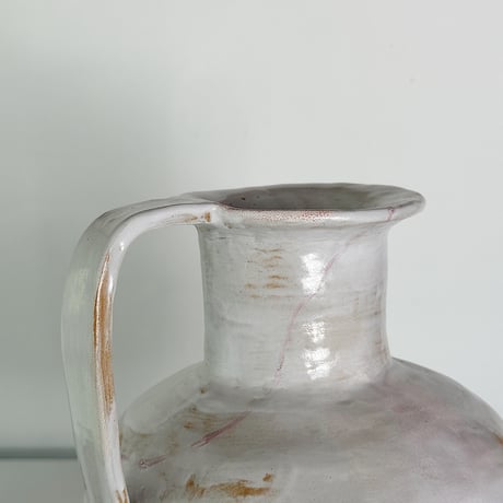 Studio Beurre /  'Soft Jug' vase