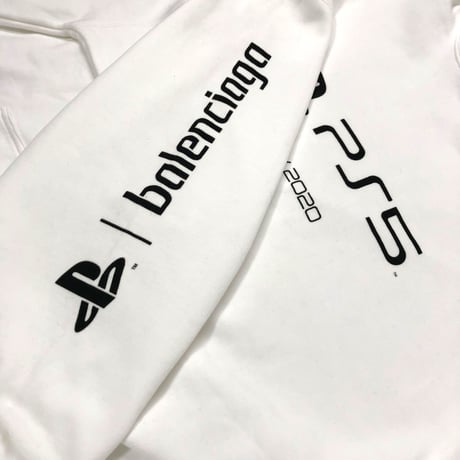 【BALENCIAGA】PS5 HOODIE