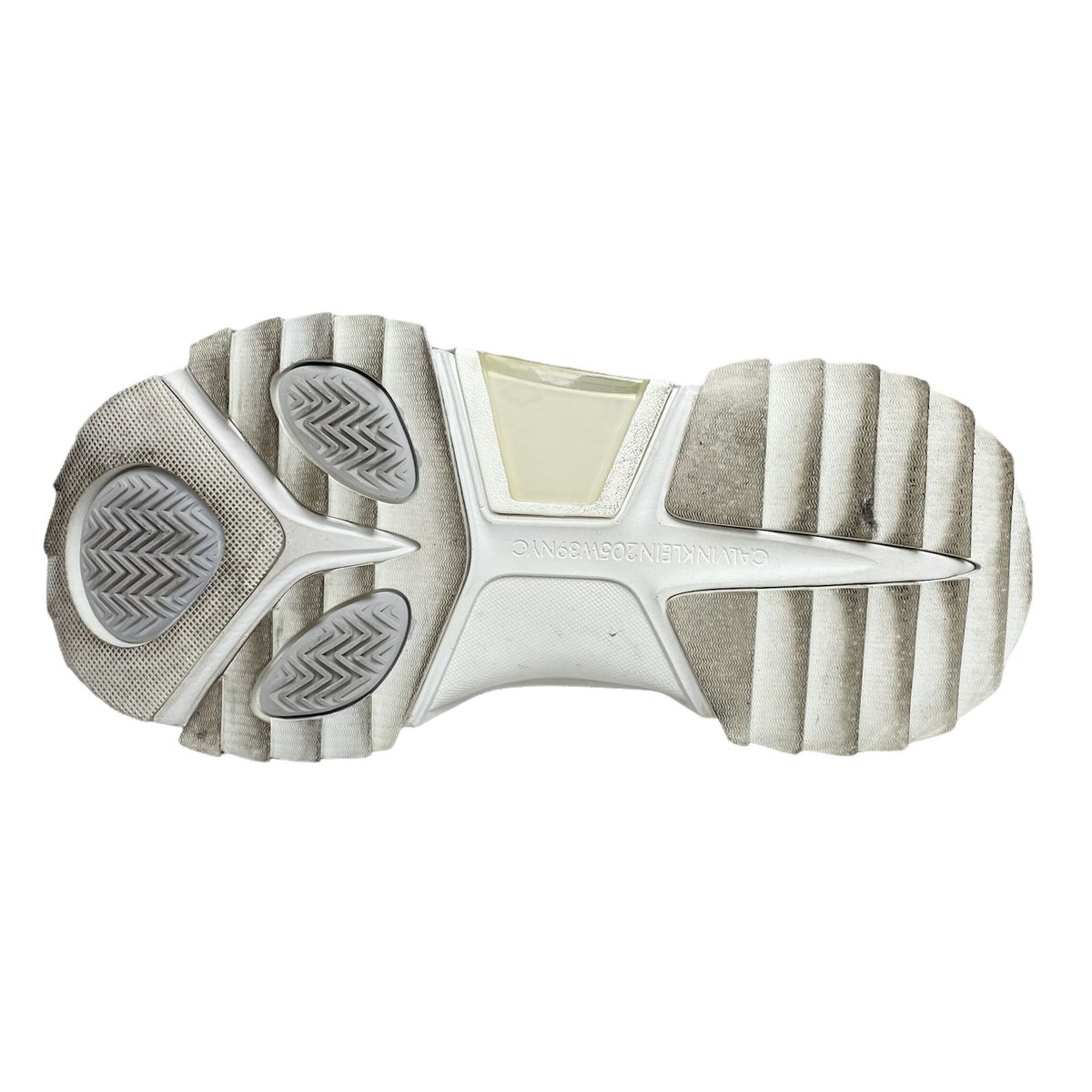 Strike on sale 205 sneaker