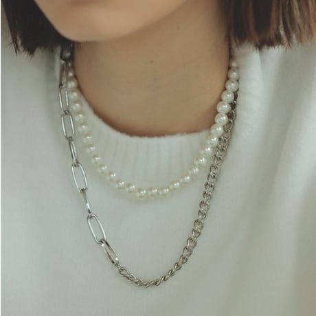 ELLA 　パール＆チェーン２連ネックレス