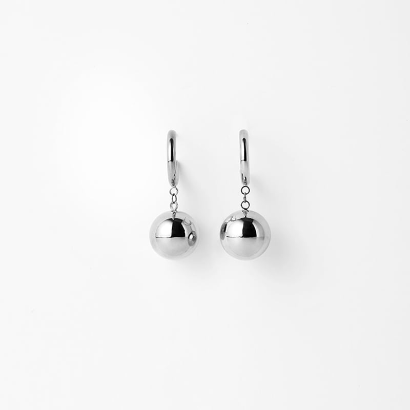 BLOOM フープ&ボールピアス | The May Chang (ザ メイチャン) BLOOM フープ&ボールピアス | The May Chang (ザ メイチャン)