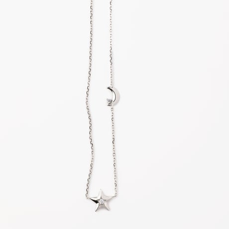 月と星のモチーフがきらめいて　TRINITY　シルバー925製ムーンスターネックレス