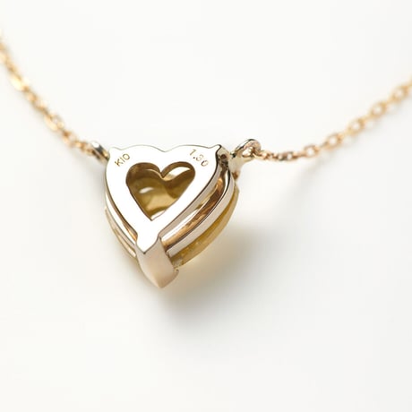 愛と神秘のハートダイヤモンド　AARUSHI　ハートイエローダイヤモンド1.3ct　10KYGネックレス