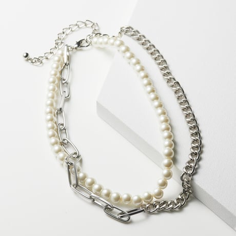 ELLA 　パール＆チェーン２連ネックレス
