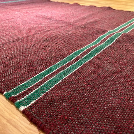 COLLEGE RUG