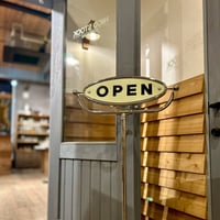 OPEN-CLOSED SIGN STAND