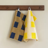 BUILDING HAND TOWEL