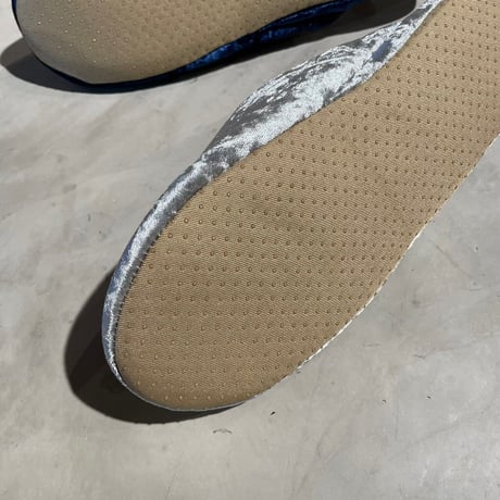 Velvet Slipper