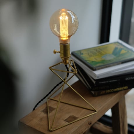 LIBRE STAND LAMP