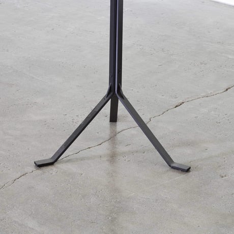 TC POLE HANGER