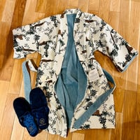 PRINTED REVERSIBLE BATHROBE