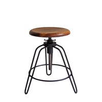 SR IRON STOOL