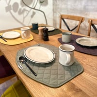 GLUTTON PLACE MAT
