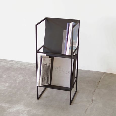 SL IRON MAGAZINE RACK