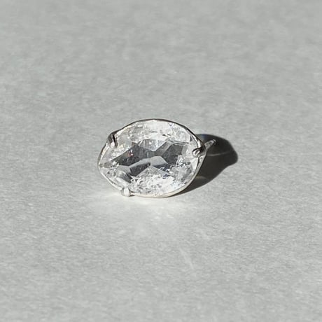 クラッククォーツ pierce
