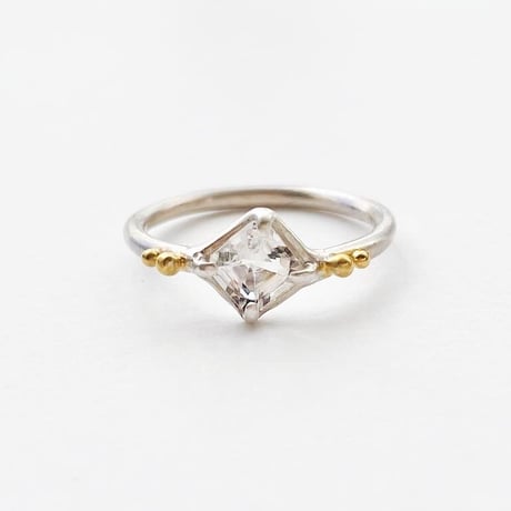 【dots ring】 ペタライト