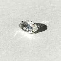 クォーツ pierce