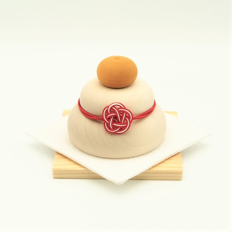 木の鏡餅 きのいい鏡餅【ミニ】 木製台座・金襴敷布付 | Atelier Alt