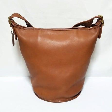 Vintage Coach 9085  Great preowned British Tan Glove Tanned Leather XL Duffle Sac Bucket Bag