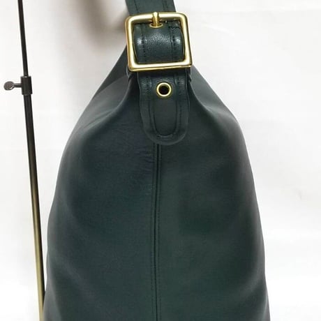 Mint  Vintage Coach Rare 9085 XL Duffle Sac Bottle Green Glove Tanned Leather Shoulder Bucket Bag