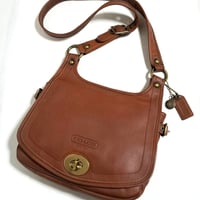 Excellent!  Vintage Coach Rare 11132  65th Anniversary Saddle Crescent Hippie Bag Vachetta Leather
