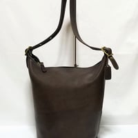 Vintage Coach Style 786−5744 XL Duffle Sac NYC Brown Glove Tanned Leather Shoulder Bucket Bag