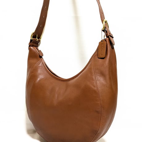 Vintage Coach  Very Rare 4142 Wooster Bag British Tan Glove Tanned Leather Shoulder Bag Crossbody