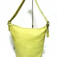 Excellent Vintage Coach Rare 9085 XL Duffle Sac  Lime Green Glove Tanned Leather Shoulder Bucket Bag