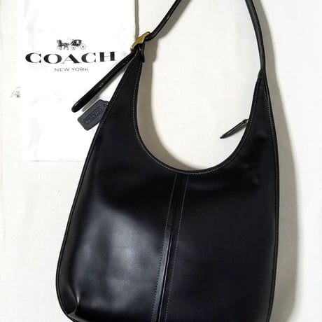 Unused item Coach Rare C2264 Ergo33 Shoulder Bag  Black Glove Tanned Leather Shoulder Bag Pocket Zip