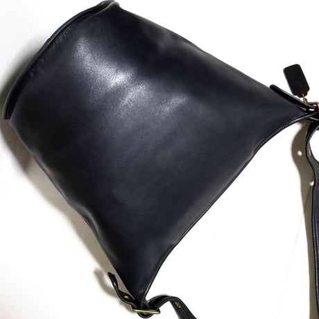 Vintage Coach Very Rare 0359−003 Duffle Sac Talon Zipper Black Leather Shoulder Bag Great pre-owned
