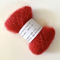 シルクモヘヤ糸　チリレッド