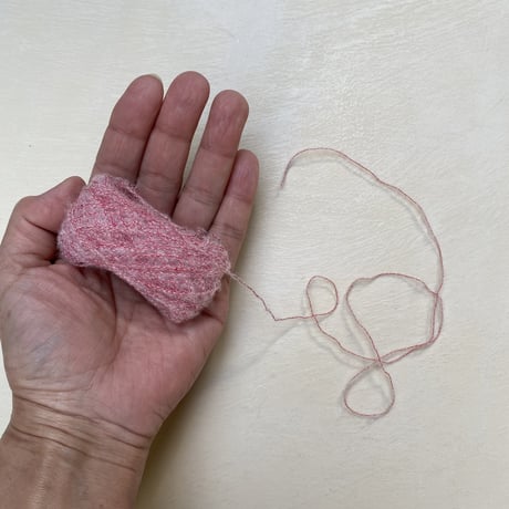 ウールシルク糸　レッド