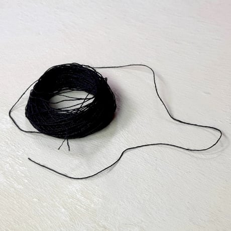 麻のスティッチ糸　ブラック