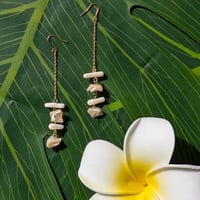 ホワイトサンゴ＆シトリン｜White Coral ＆ Citrine Earrings