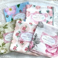 やわ肌ガーゼハンカチ【日本製】二重ガーゼ　ローズ　薔薇柄　花柄