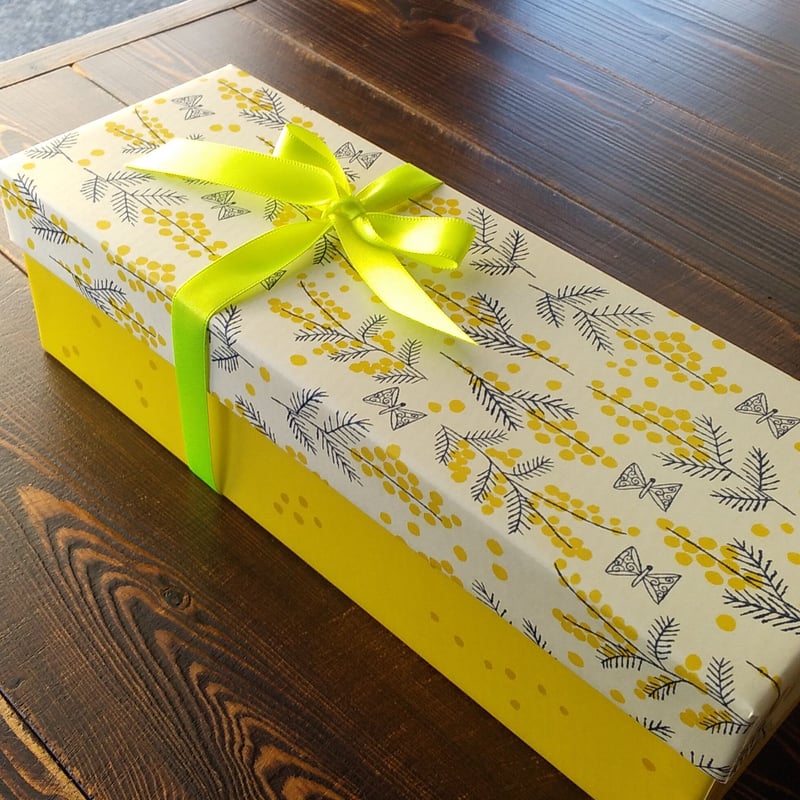 クール便送料込み ギフトBOX(ミモザ)(お菓子はお任せ) | NICOL online