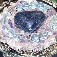 【ブレスレット】内なる強さと優しさを引き出す💎【アイオライト】自信を深めて未来をクリアに照らす