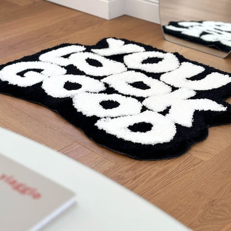 rug-03064　YOU LOOK GOOD レタリングラグ 60cm×80cm
