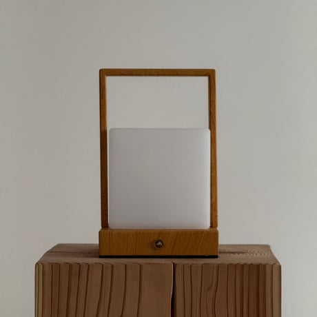 light-03398　USB ハンドル付き キューブ ポータブルランプ LED